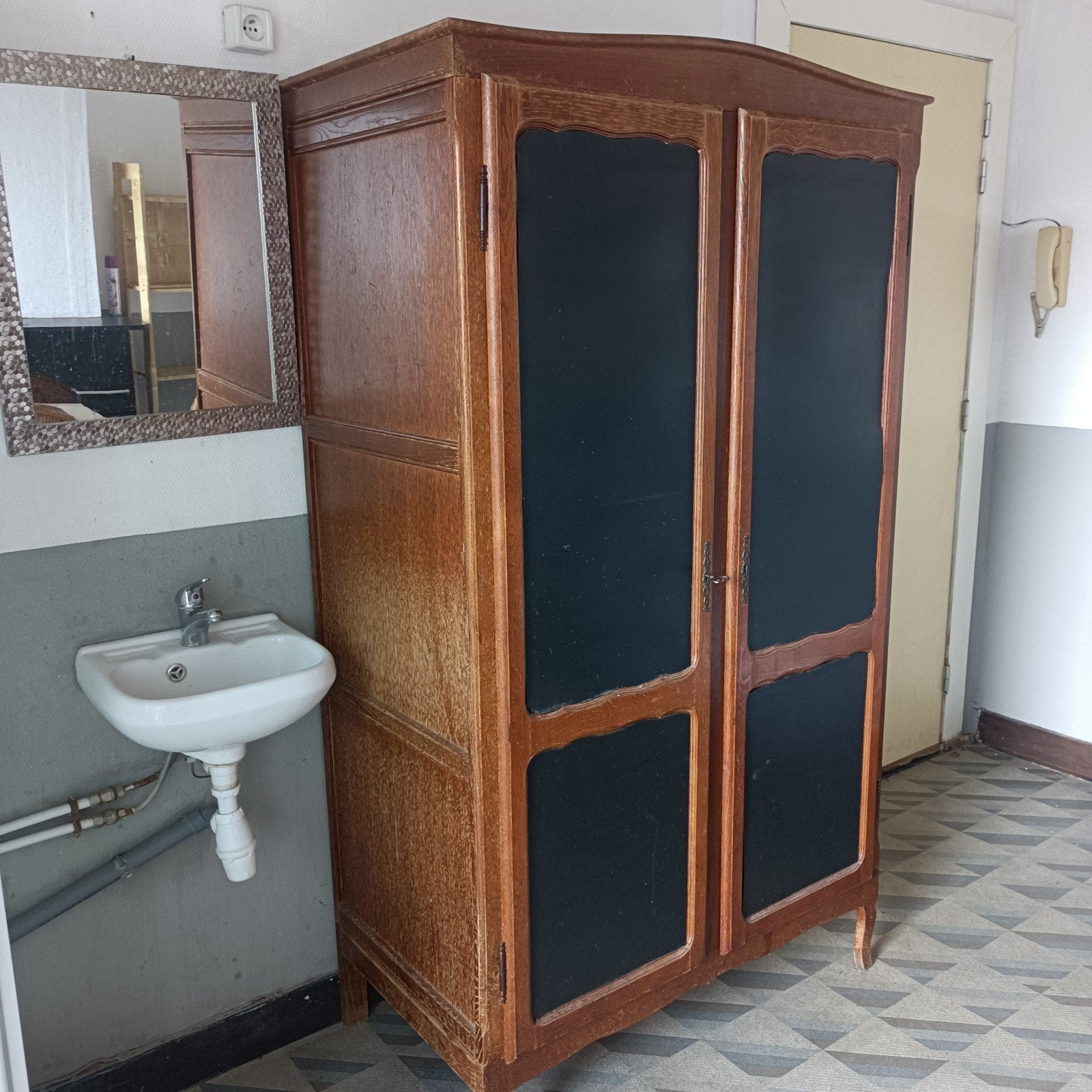 Garde-robe en bois, Maison & Meubles, Armoires | Penderies & Garde-robes