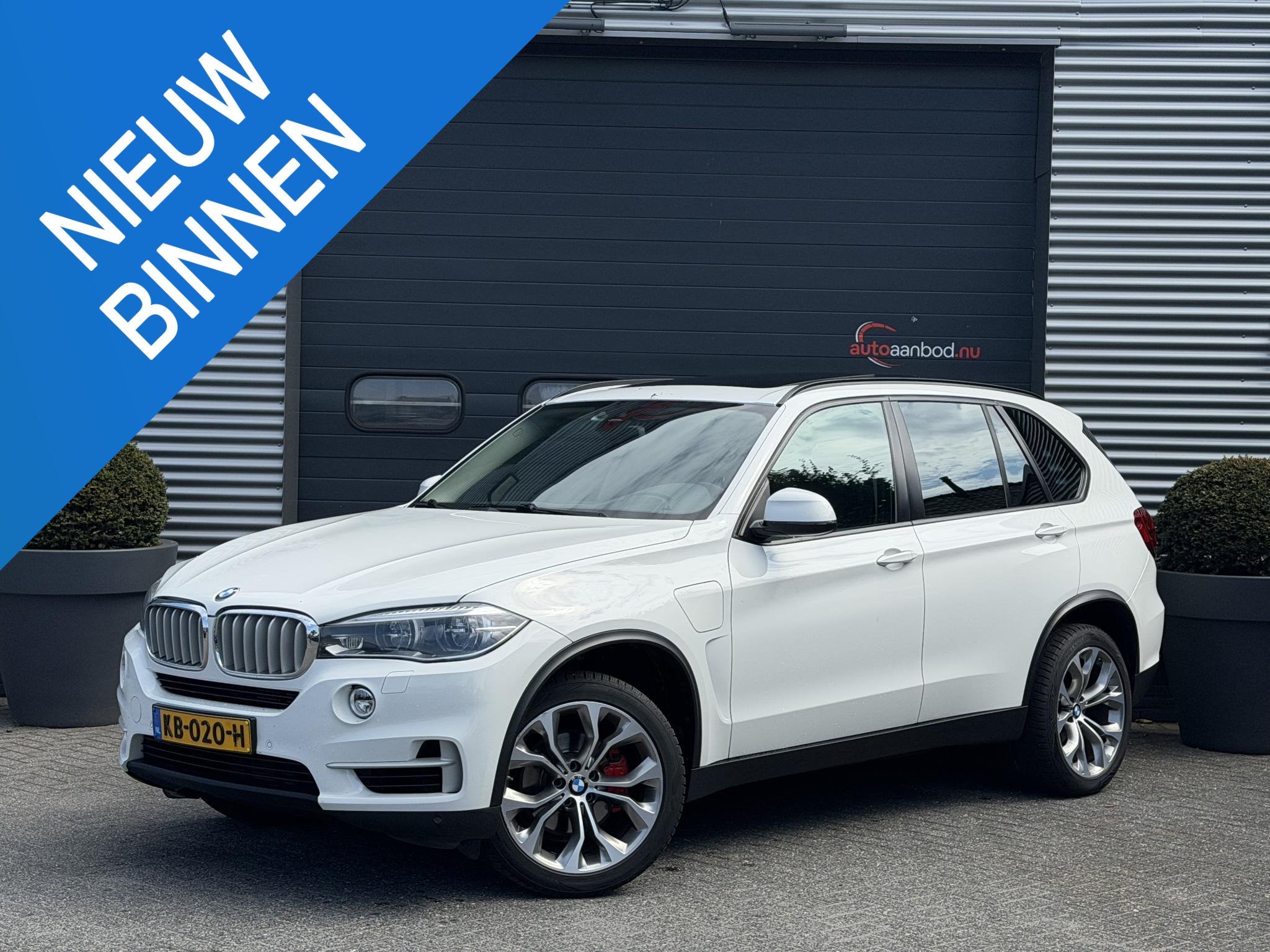 BMW X5 xDrive40e | Panoramadak | Head-Up Display | Camera |, Auto's, 77 g/km, Gebruikt, 4 cilinders, 313 pk