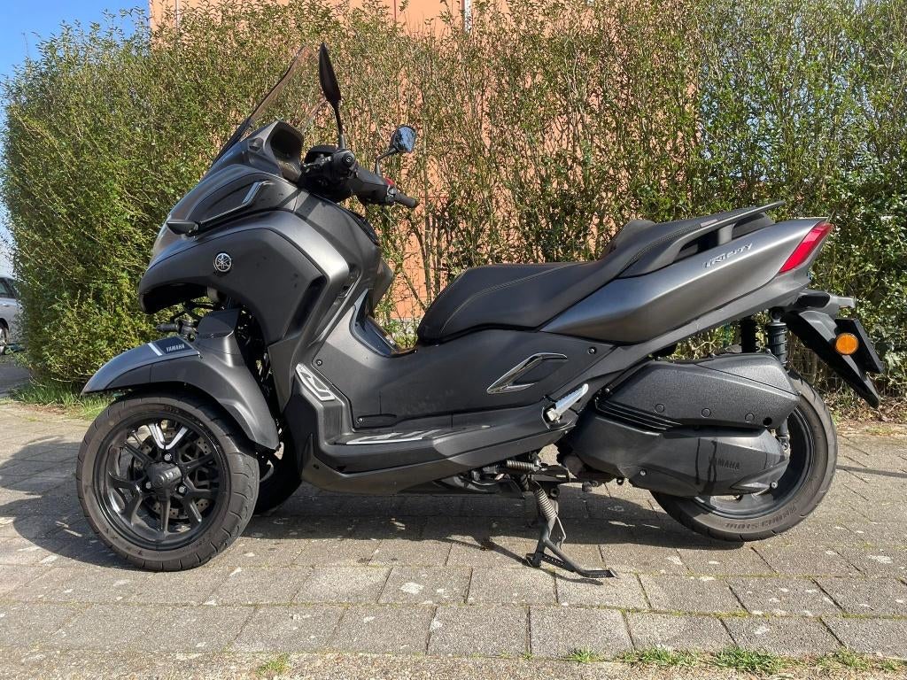 Yamaha Tricity 300 met extra uitrusting, Fietsen en Brommers, Scooters | Yamaha, Ophalen, Gebruikt, Overige modellen, 300 cc