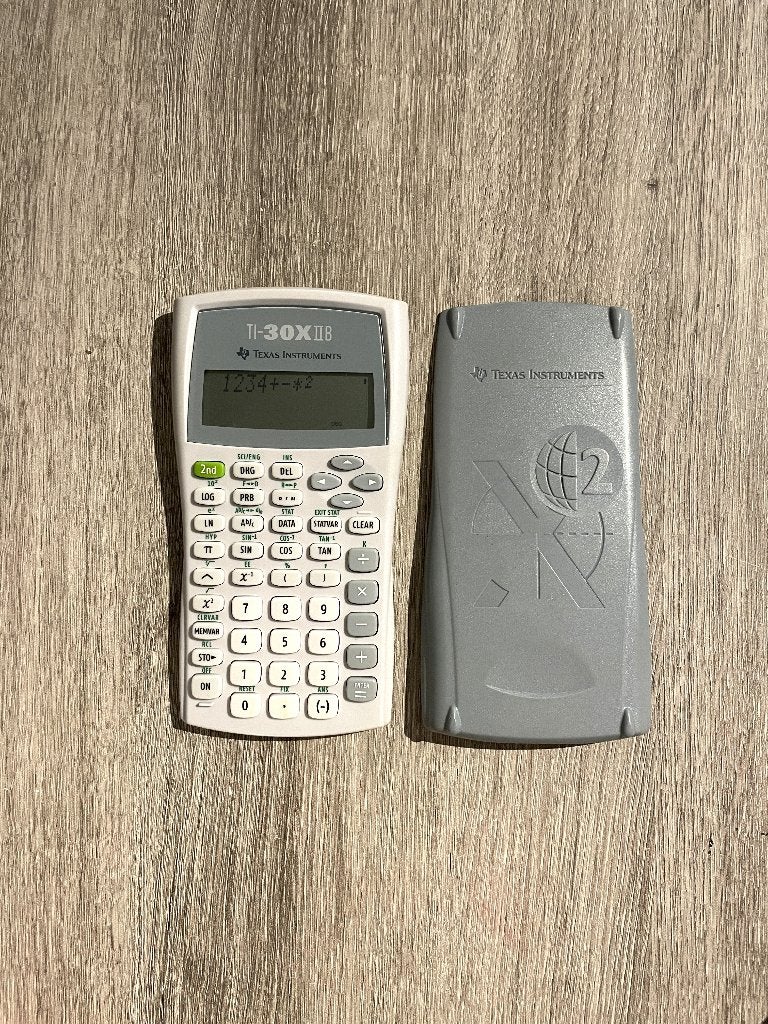 TI-30XIIB wetenschappelijke rekenmachine Texas Instruments, Enlèvement ou Envoi, Comme neuf