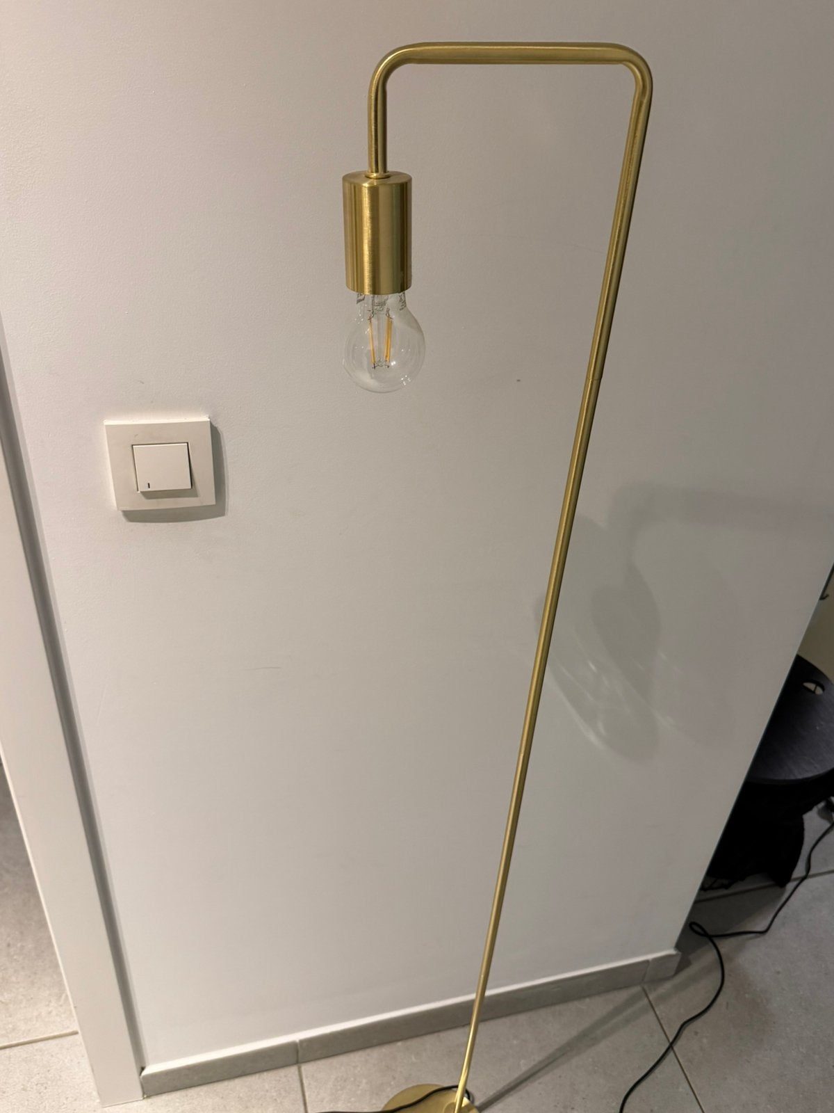Gouden staan lamp, Ophalen, Zo goed als nieuw