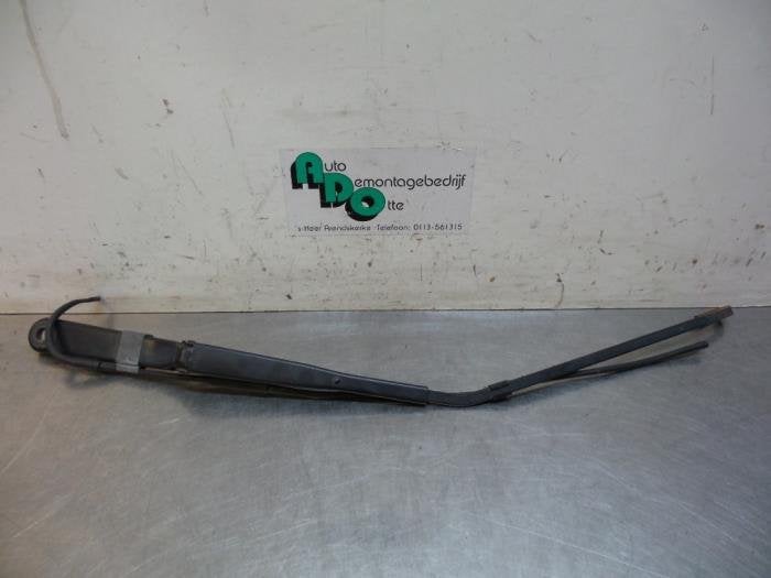 Bras essuie-glace avant d'un Renault Master (Master 2 98-), Renault, -, Utilisé, -