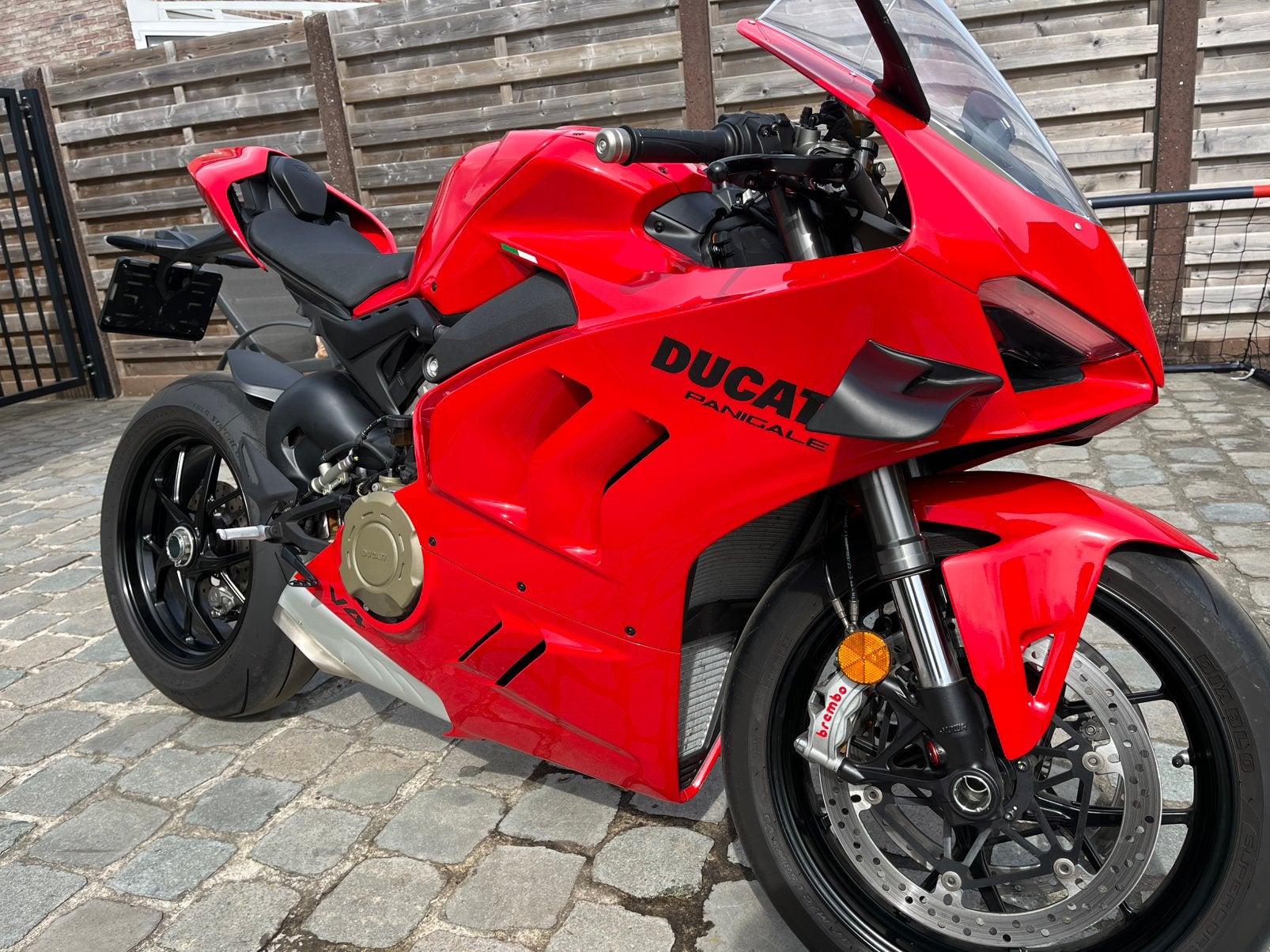 panigale v4 2022