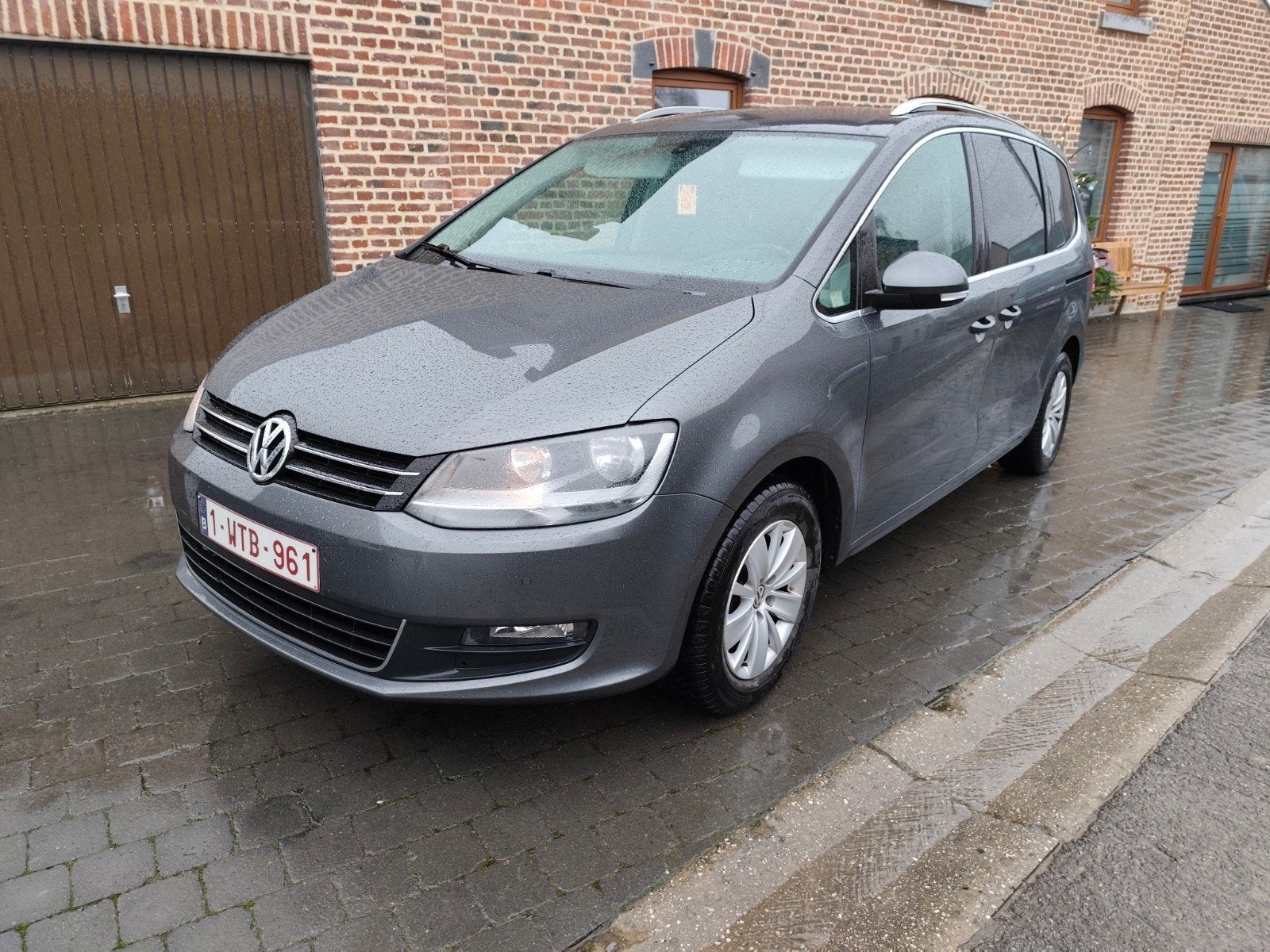 VW Sharan comfortline dsg euro5, Auto's, Automaat, Leder, Particulier, Te koop