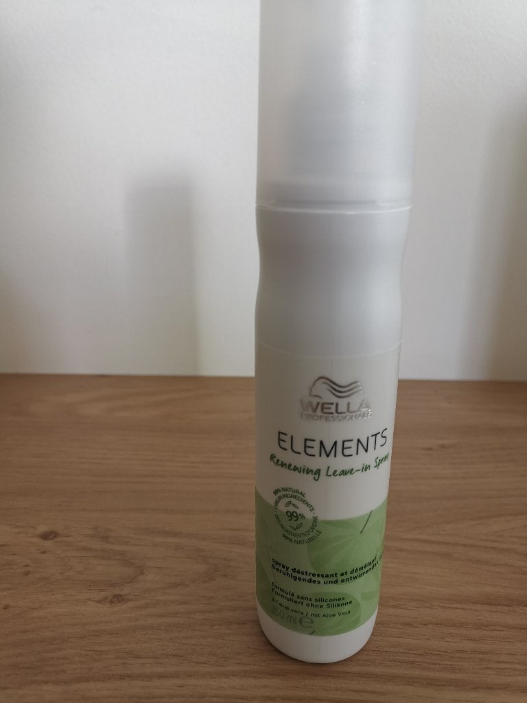 Wella Elements haarverzorging set, Bijoux, Sacs & Beauté, Beauté | Soins des cheveux, Comme neuf, Shampoing ou Démêlant, Enlèvement