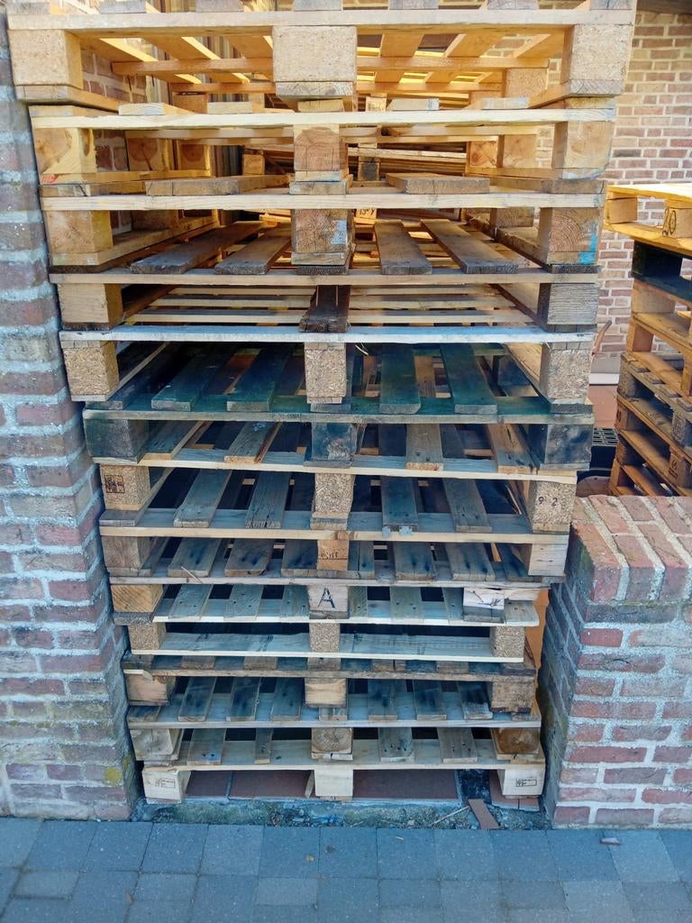 Palletten te koop, Ophalen
