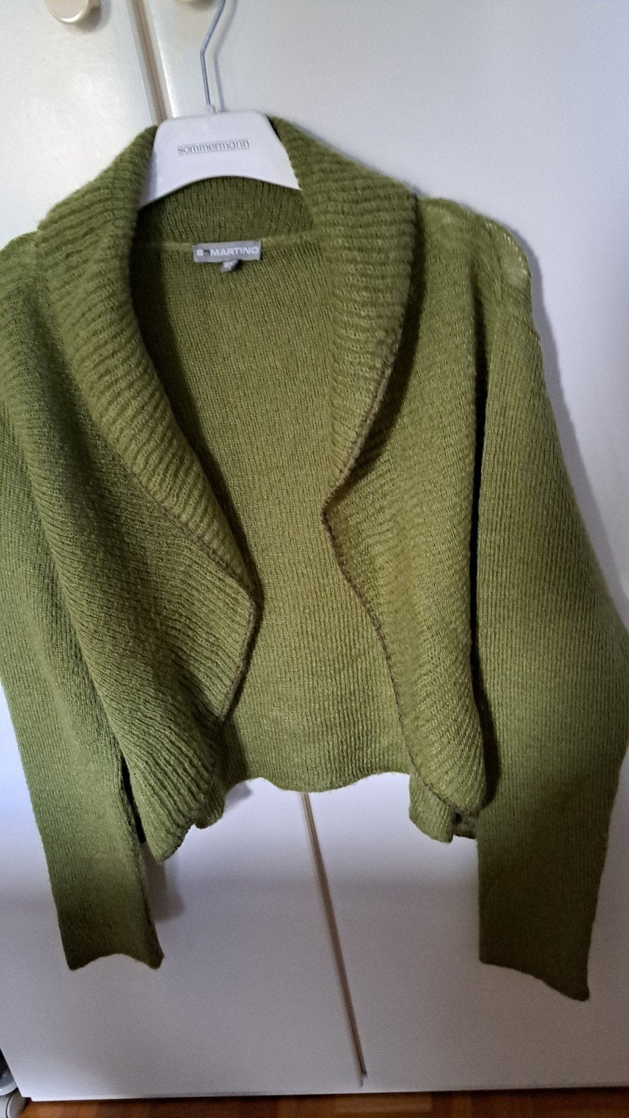 Olijfgroen gebreid vest maat 42 in Kid Mohair mix.Nieuwstaat, Ophalen of Verzenden, Maat 42/44 (L)