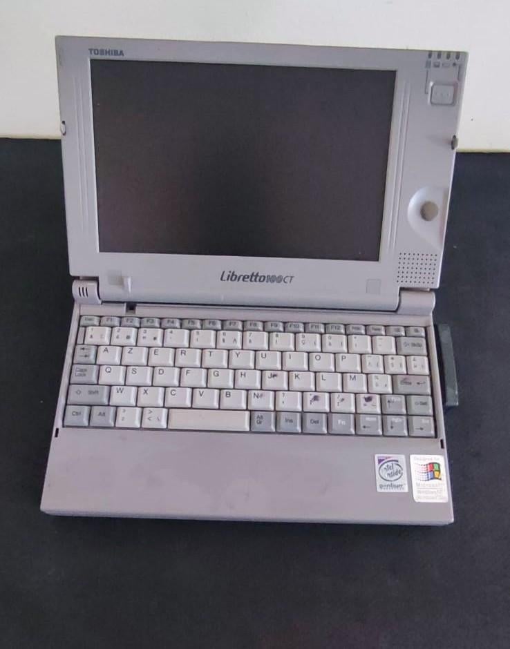 Zeldzame Toshiba Libretto 100CT – Vintage Collector’s Lap, Computers en Software, Laptop-opladers, Ophalen of Verzenden