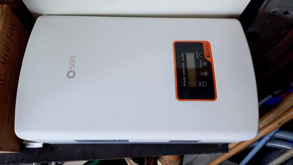 Omvormer Solis 4kW, Doe-het-zelf en Bouw, Zonnepanelen en Toebehoren, Ophalen, Zo goed als nieuw, Compleet systeem, 200 wattpiek of meer