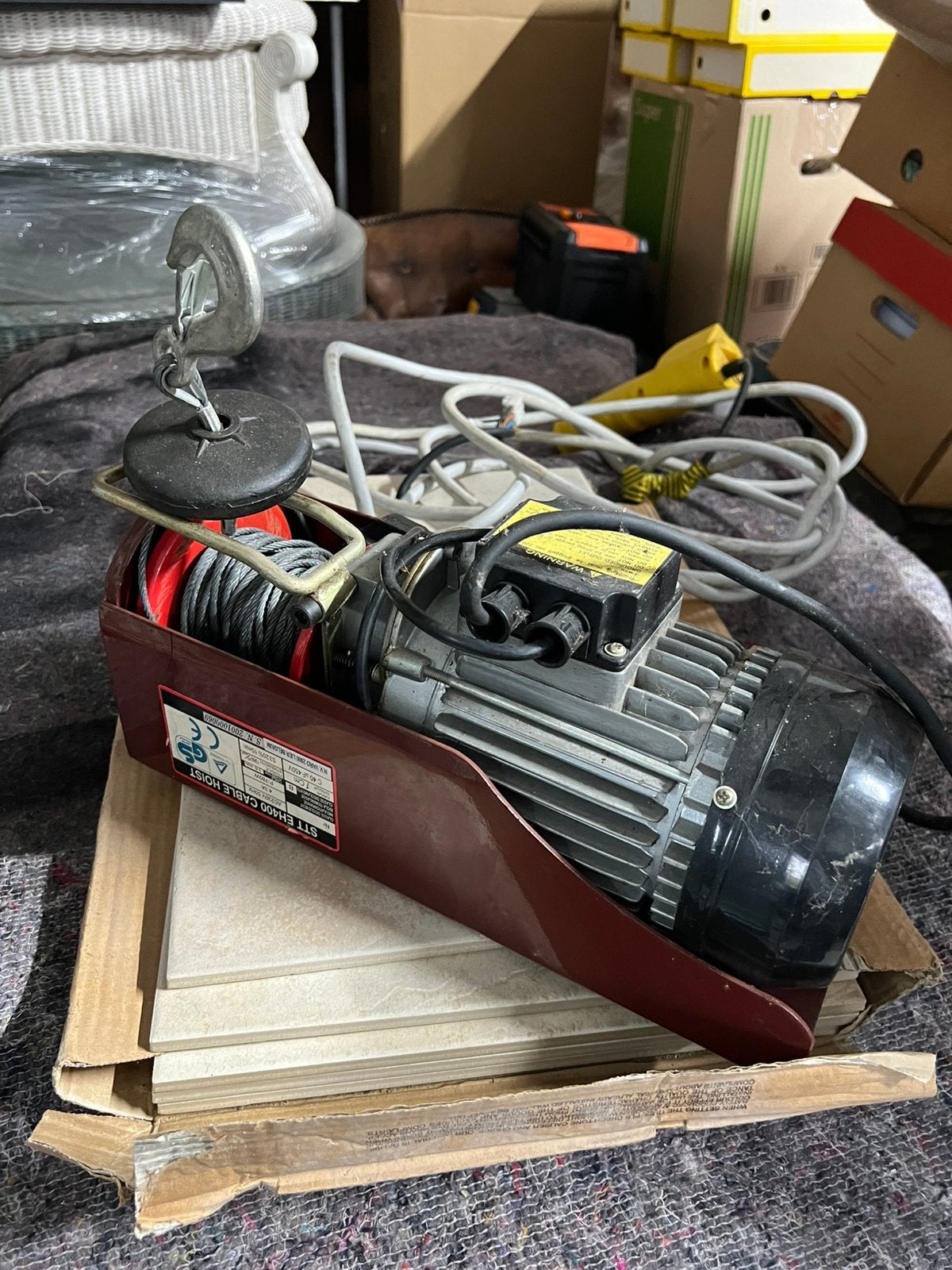 Elektrische kabellier / takel STAR TOOLS STT EH400, Enlèvement, Utilisé