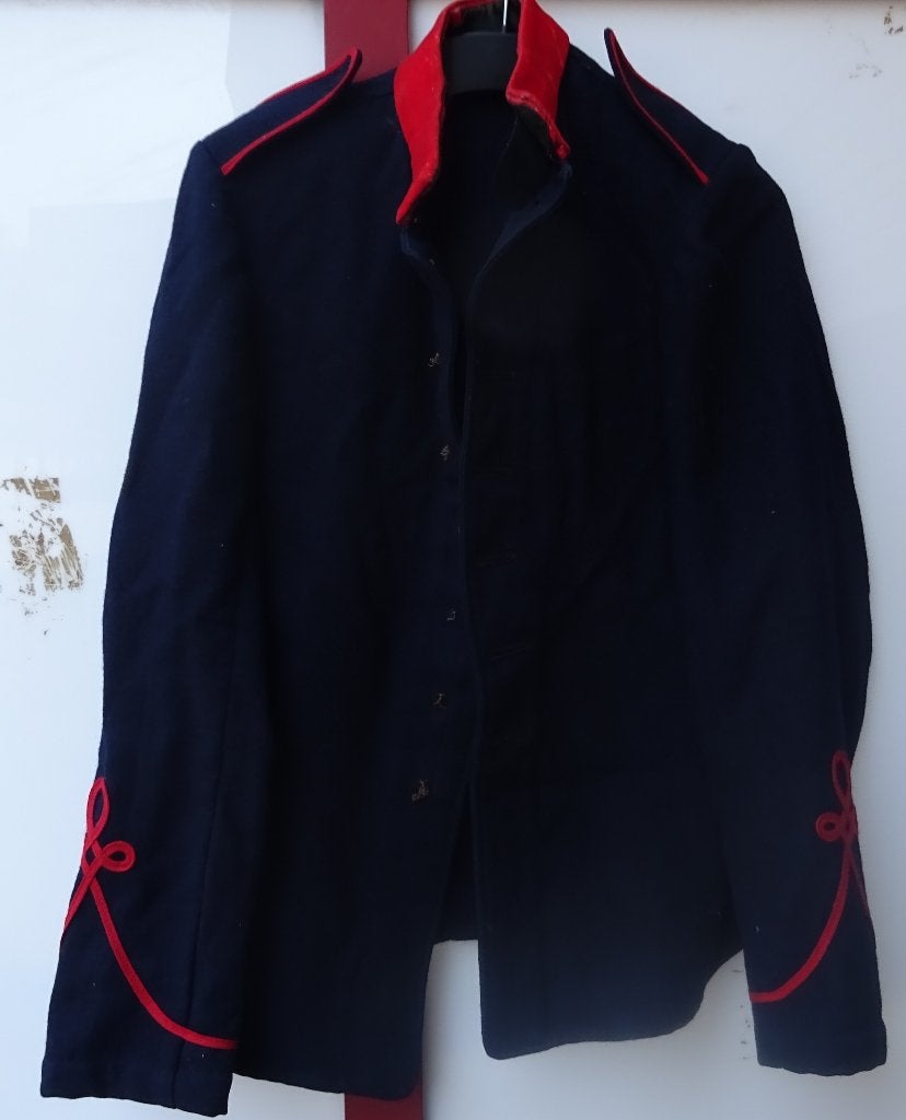 BELGIQUE: ABL / VESTE D'UNIFORME ENFANT DE TROUPE, Collections, Objets militaires | Général, Envoi, Armée de terre, Vêtements ou Chaussures