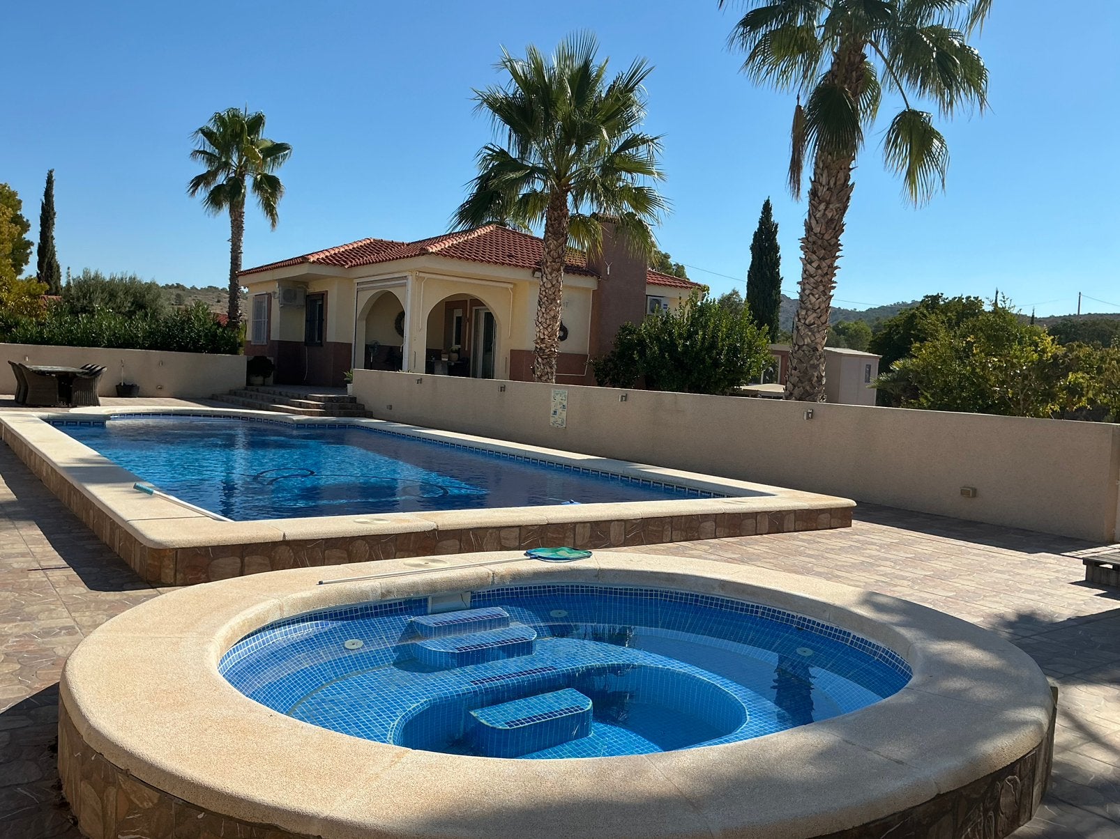 Villa te huur 6 peronen- privé zwembad- Costa Blanca, Vakantie, In bergen of heuvels, Costa Blanca, Tuin, Landelijk