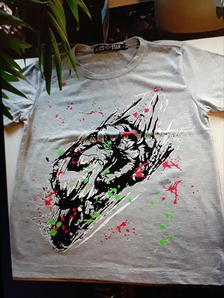 Neuf . t-shirt en coton .t. 122/123, Enlèvement ou Envoi