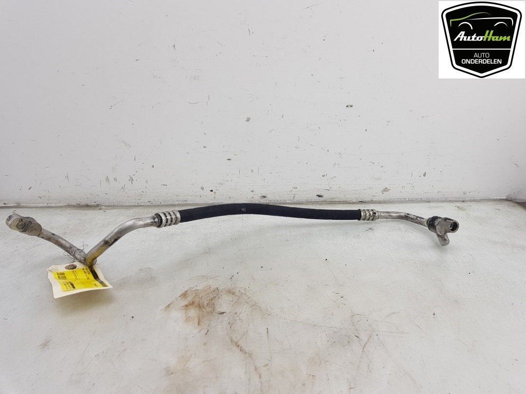 AIRCO LEIDING BMW 3 serie (F30) (01-2011/10-2018), Gebruikt, BMW, Petuelring 130
80809  München, DE, Bayerische Motoren Werke AG