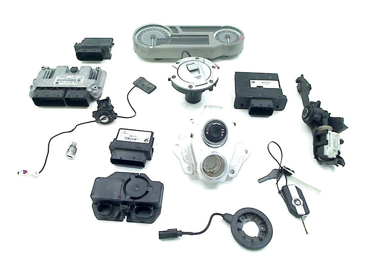 SLOTENSET BMW K 1600 GT + GTL (K1600GT K1600GTL K48), Motoren, Dhr. S. di Majo, Gebruikt, Info@cama-motorparts.nl, P.J. Troelstraweg 8 8
3144 CX  MAASSLUIS, NL