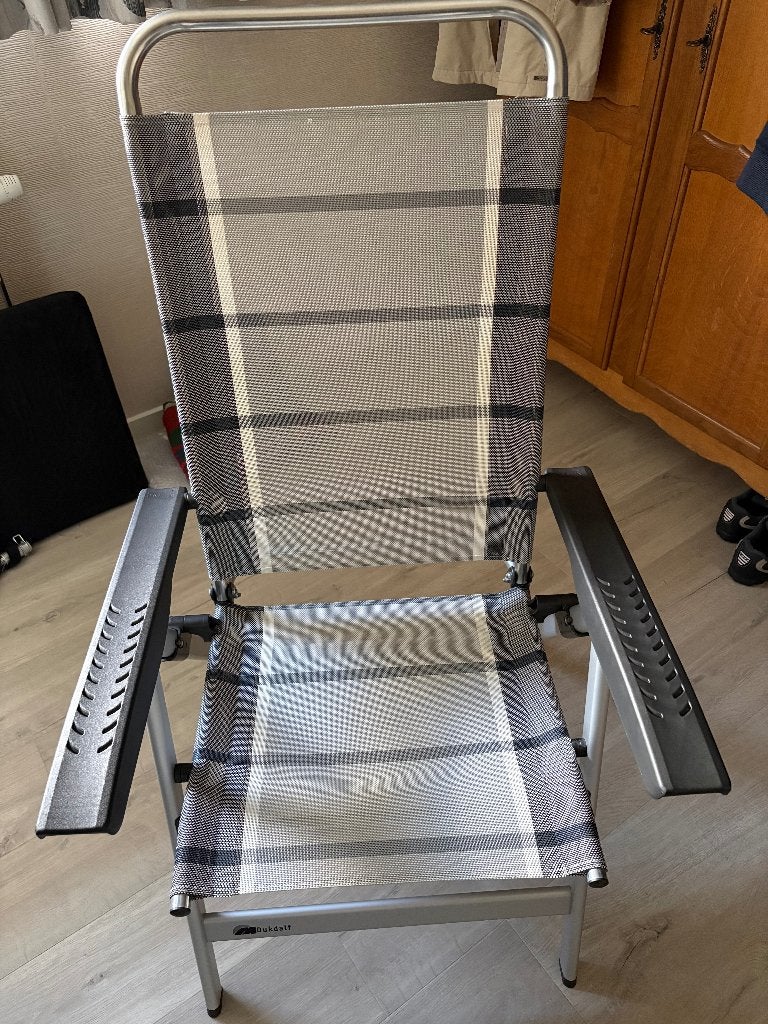 Kwalitatieve comfortabele campingstoel, Ophalen, Gebruikt, Campingstoel