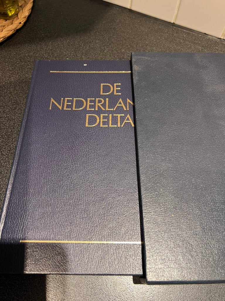 De Nederlandse Delta, compromis tussen milieu en techniek, Boeken, Ophalen of Verzenden, Zo goed als nieuw, Overige onderwerpen