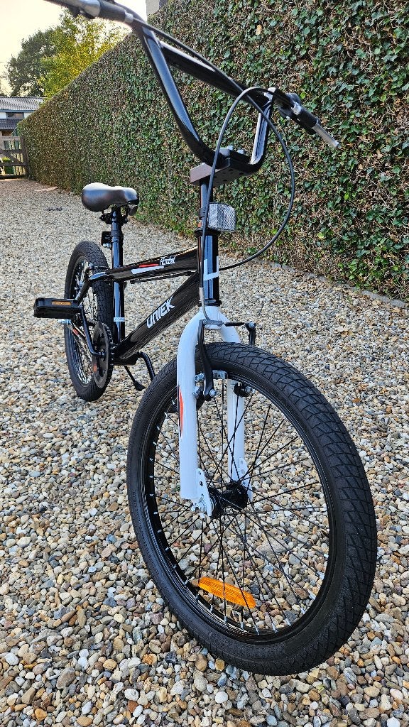 Kinder Acrobat BMX stuntfiets 20 inch 6-8 jaar - nieuwstaat, Fietsen en Brommers, Ophalen, Nieuw, Velgrem, 20 inch