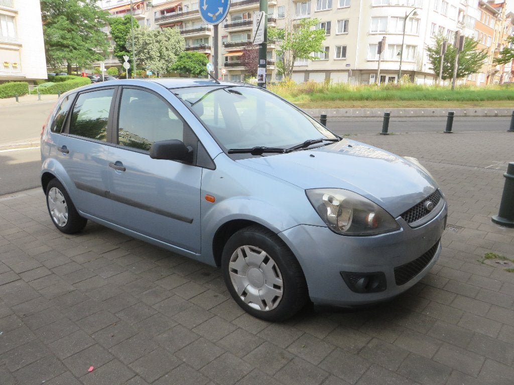Ford Fiésta 1.4 Euro 4 5-deurs Verkocht met garantiecontrole, Auto's, Ford, Bedrijf, Fiësta, ABS, Airbags, Airconditioning, Boordcomputer