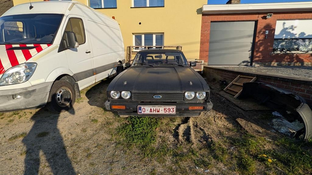 Ford capri mk3 V6 matzwart keuring voor verkoop.