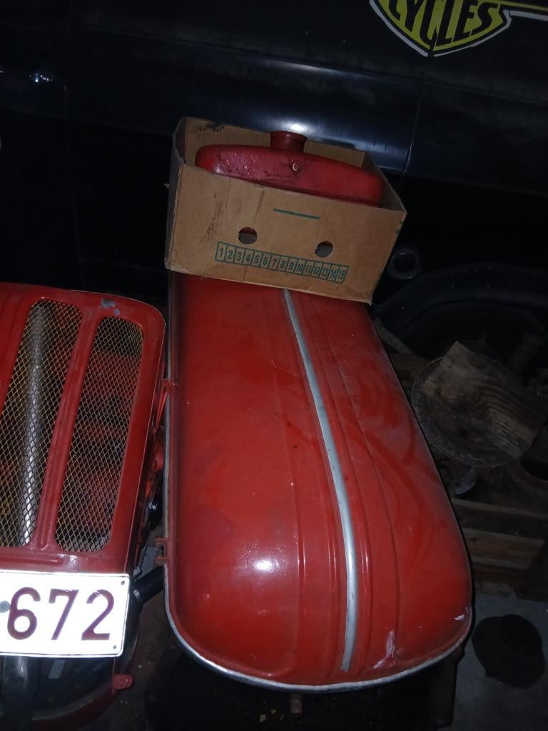 Hanomag R425 onderdelen, Ophalen