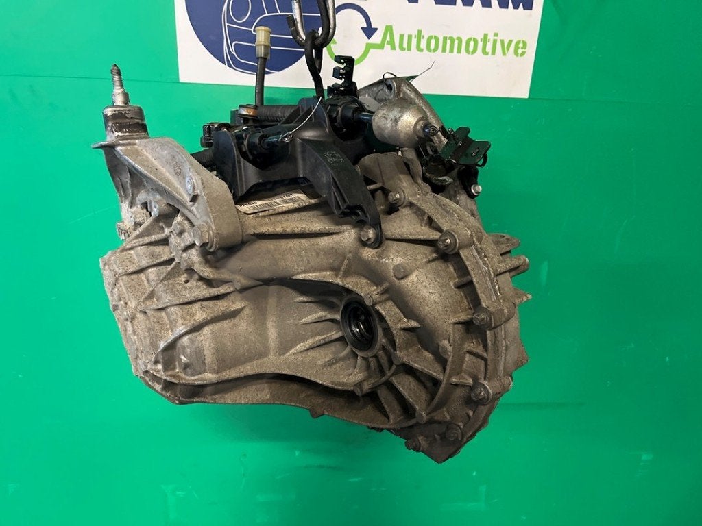 VERSNELLINGSBAK SCHAKEL Renault (|8201751166|), Auto-onderdelen, Gebruikt, Renault, Peter-Huppertz-Straße 5
51063  Köln, DE, Dialog.deutschland@renault.de