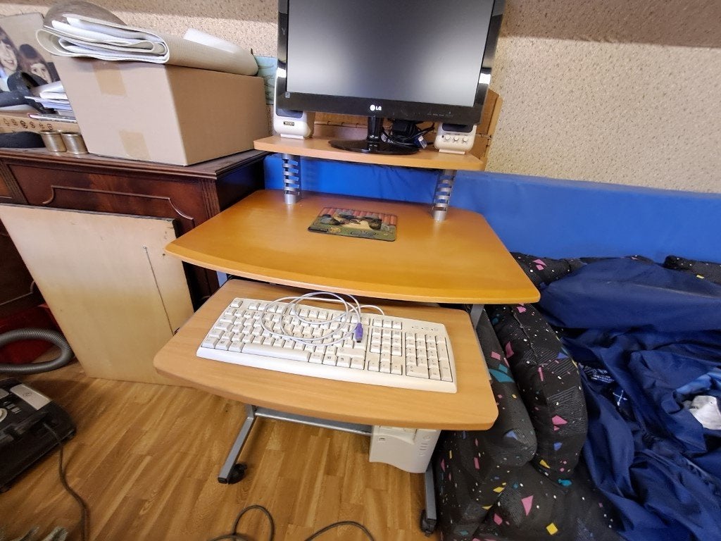 computertafel bureau, Ophalen, Gebruikt, Metaal, 59 cm