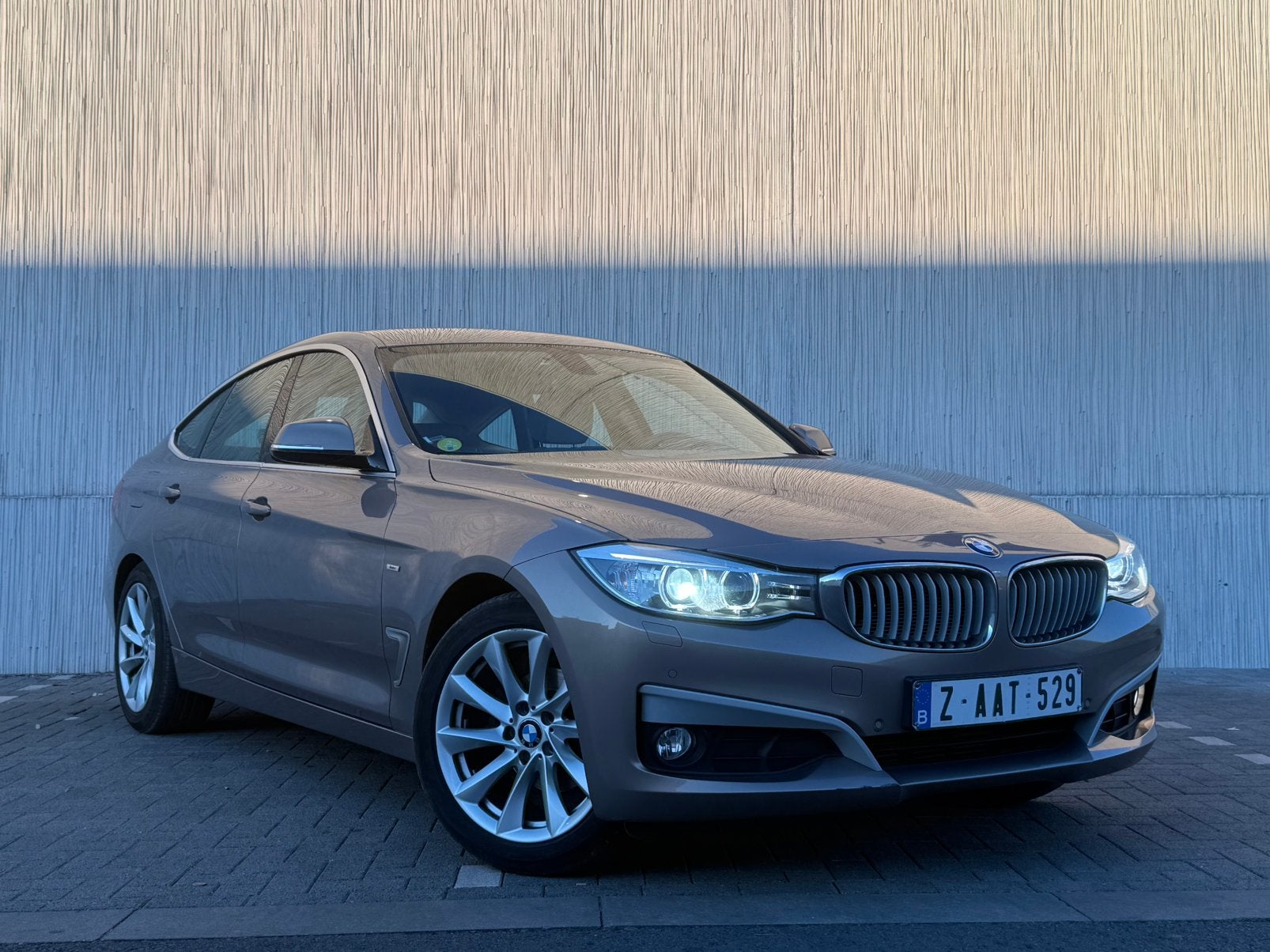 BMW 318D/jaar 2014 -VOLLEDIG LED-LEER/179.000 km/EURO 6b, Auto's, BMW, Parkeersensor, Leder, Bedrijf, 3 Reeks GT