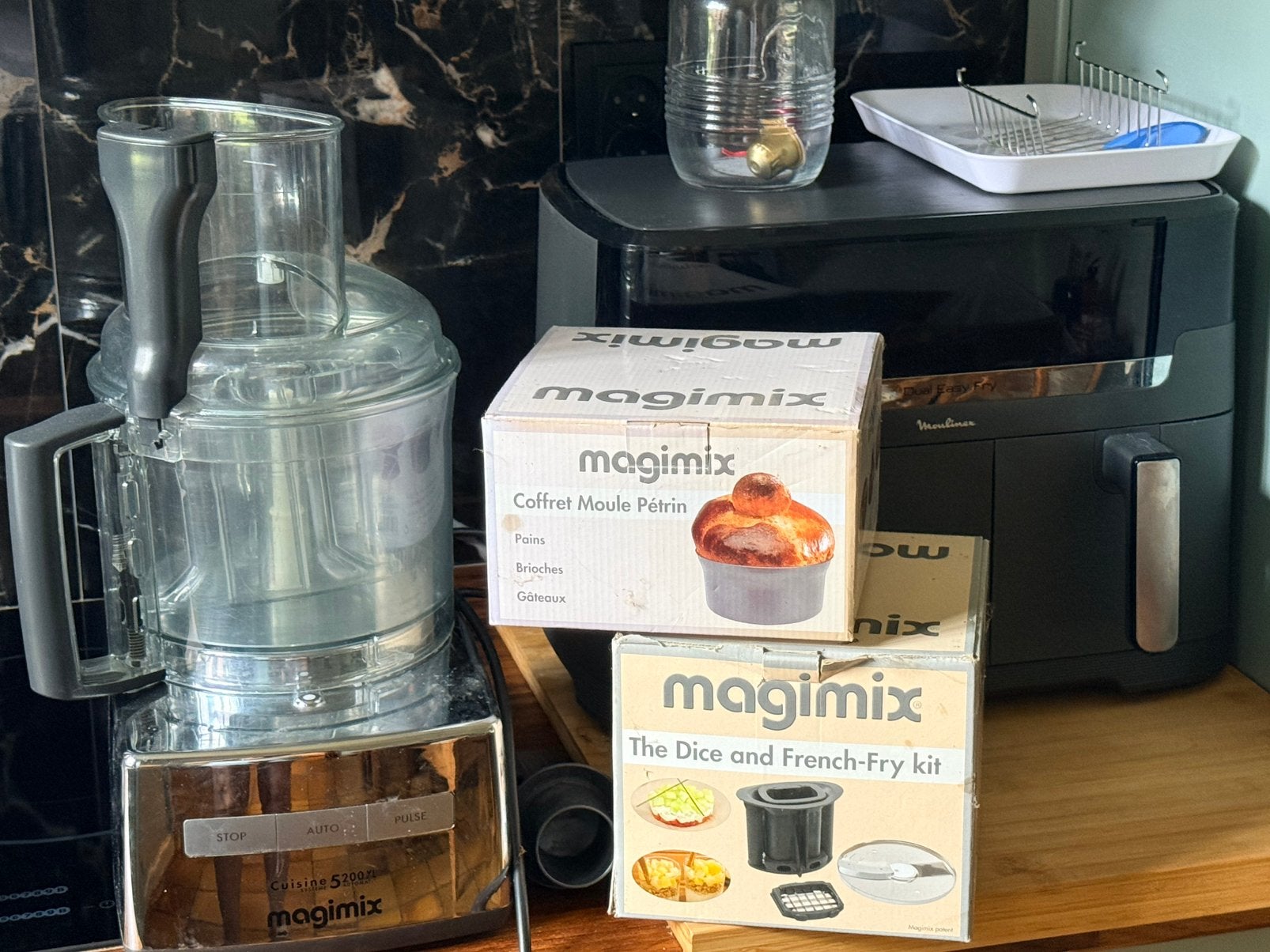 Robot magimix 5200 xl pleins d accessoires, Enlèvement, Utilisé