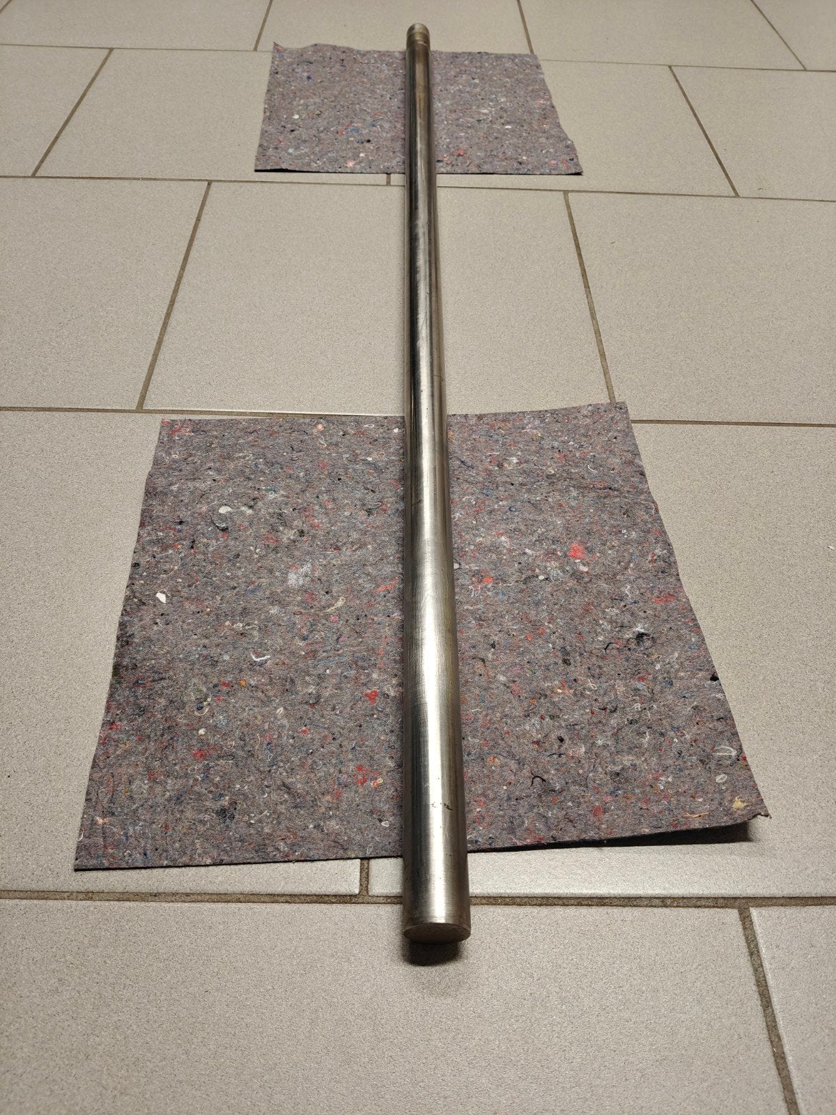 Barre pleine en inox diamètre 35mm longueur 125cm, Ophalen