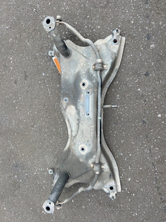 BERCEAU MOTEUR Suzuki Alto (01-2009/-), Suzuki-Allee 7
64625  Bensheim, DE, Suzuki Deutschland GmbH, Kontakt@suzuki.de, Utilisé