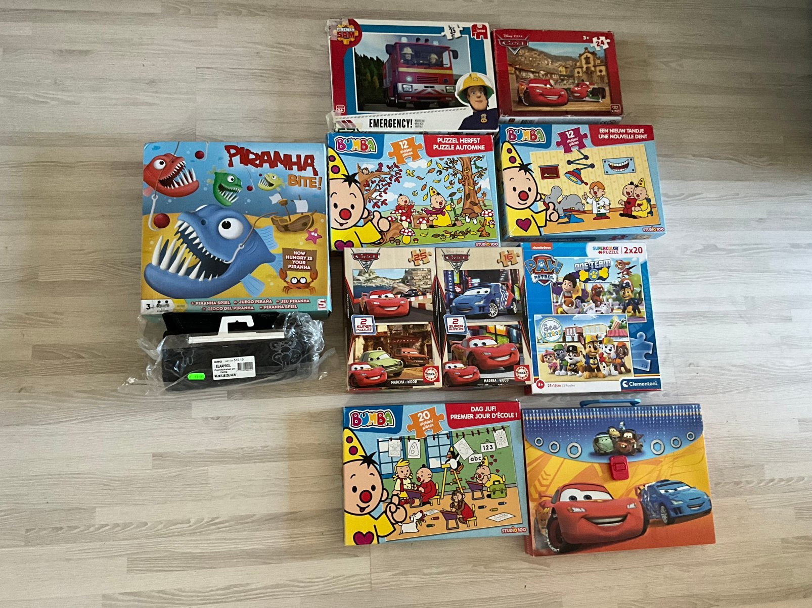 Gratis puzzels Bumba , cars …, Enlèvement, Comme neuf