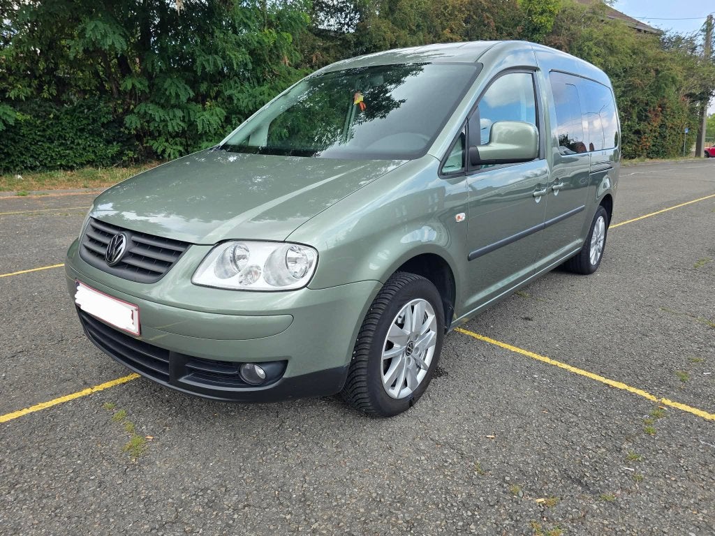 VW Caddy 1.9tdi 110.000km 7 zitplaatsen, Auto's, Dealer onderhouden, Stof, 7 zetels, Diesel