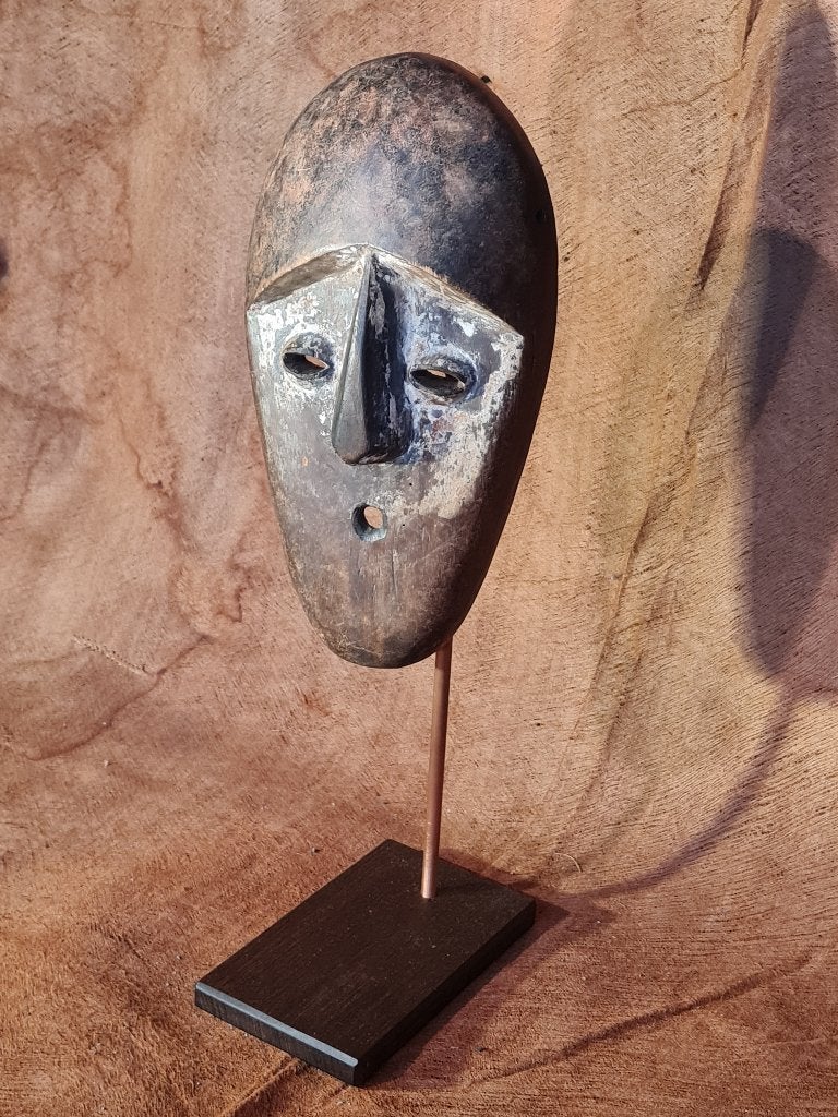 Masque Lega, très expressif, Maniema, RDC, Antiquités & Art, Fait main, Afrique, Enlèvement ou Envoi, 29 cm