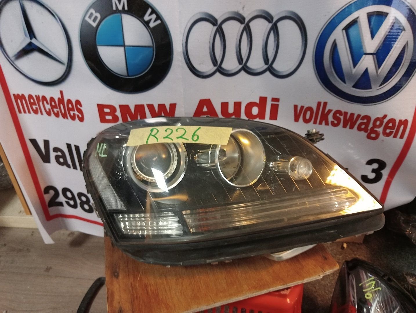 ML W164 164 FACELIFT XENON KOPLAMP A1648260291, Autos : Pièces & Accessoires, Éclairage, Utilisé, -, -, Enlèvement ou Envoi