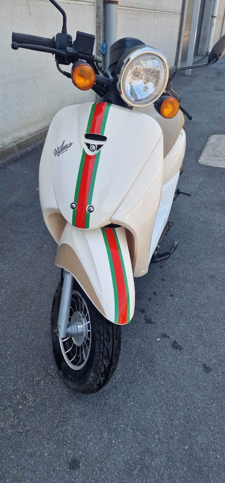 Razzo milano, Vélos & Vélomoteurs, Enlèvement ou Envoi