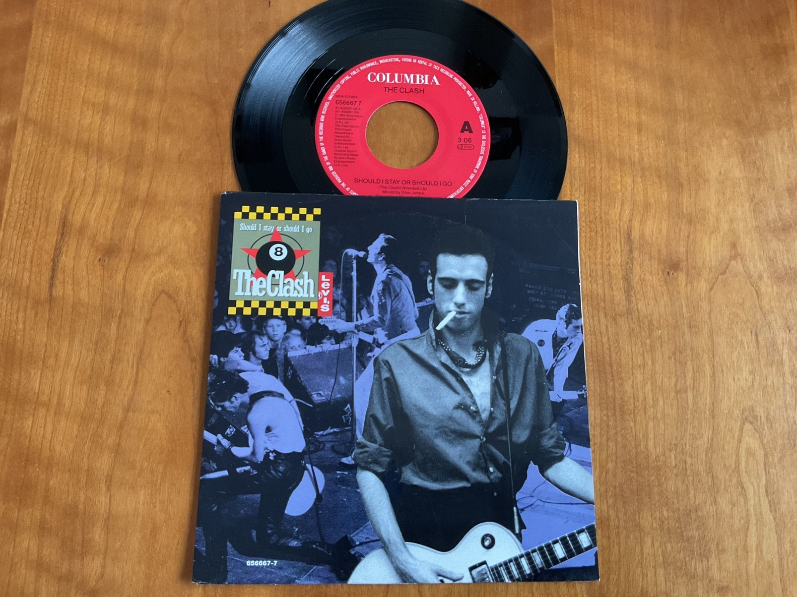 The Clash - Should I Stay Or Should I Go., Ophalen of Verzenden, Gebruikt