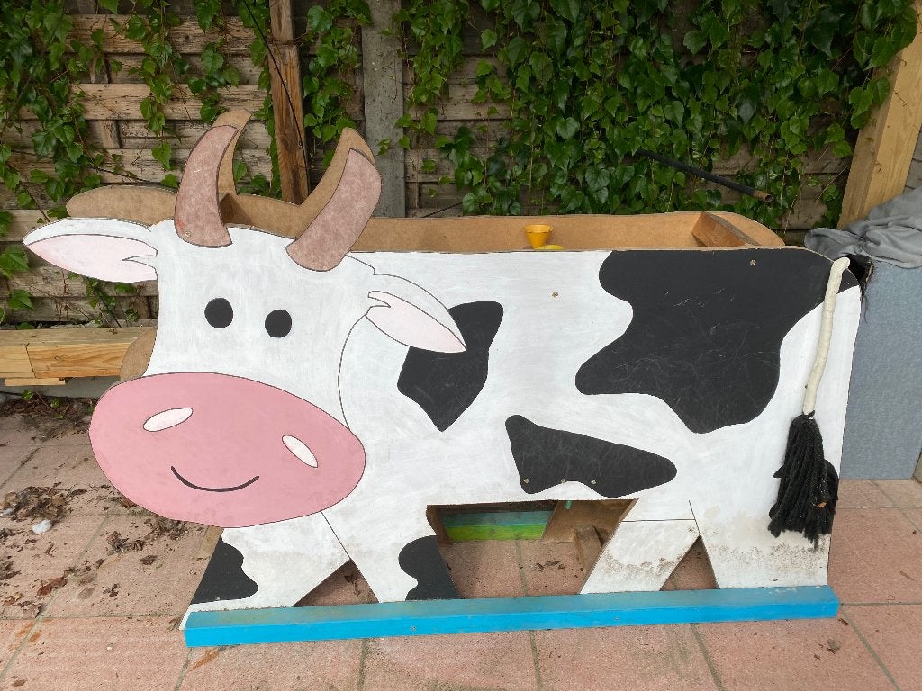 Houten geschilderde koe, Enlèvement, Utilisé