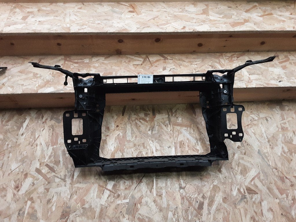 FACE AVANT Audi Q3 (F3B) (01-2018/06-2021) (83A805594J), Auto-Union-Straße  1,
85057  Ingolstadt, DE, Info@audi.de, Audi, Utilisé