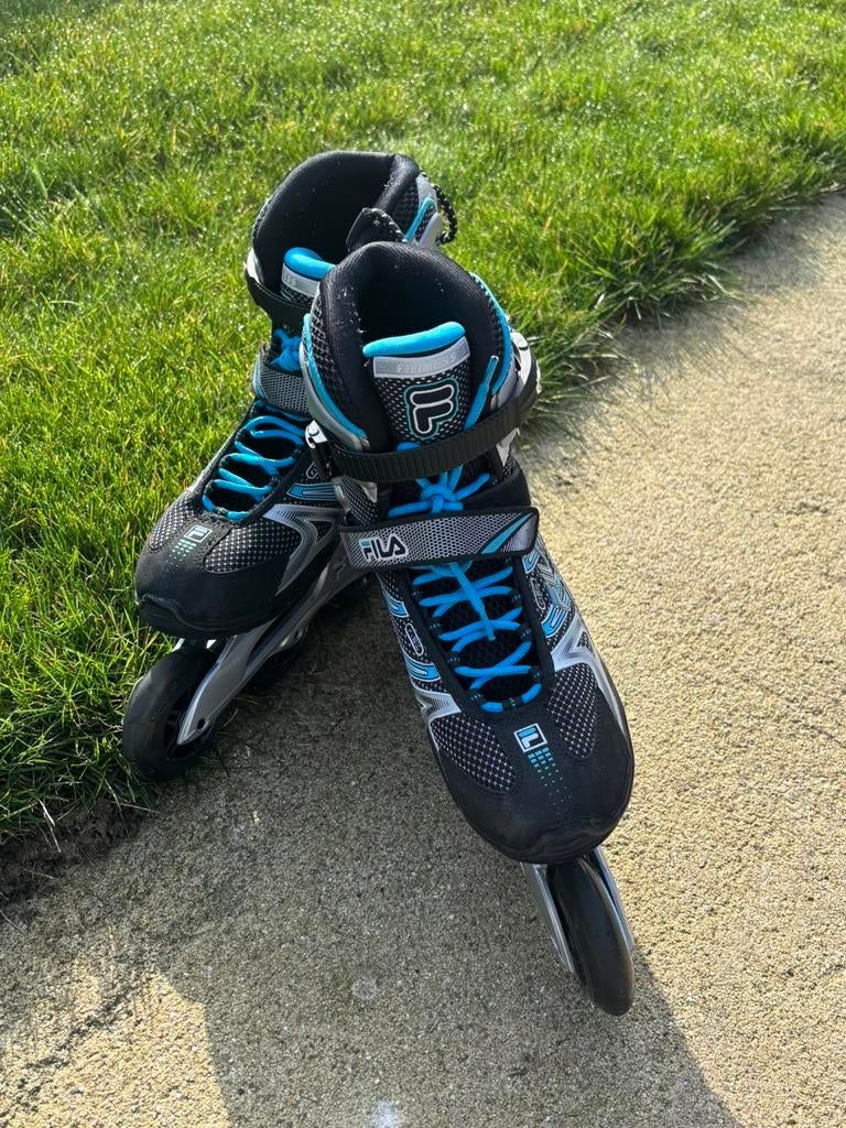 Skeelers Fila Legacy - maat 42, Sport en Fitness, Skeelers, Ophalen of Verzenden, Zo goed als nieuw
