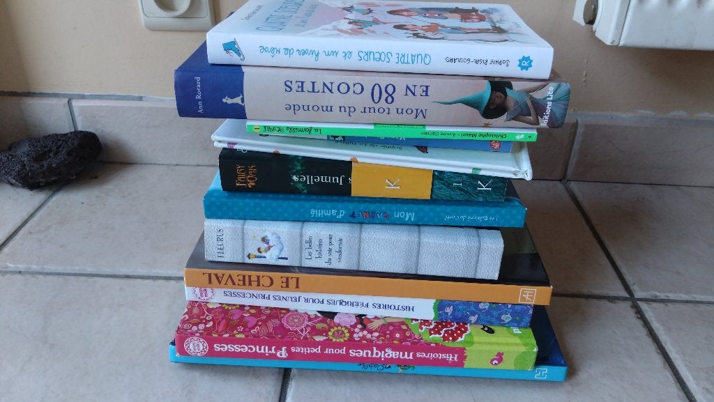 Livres de contes, Enlèvement, Utilisé, Divers auteurs