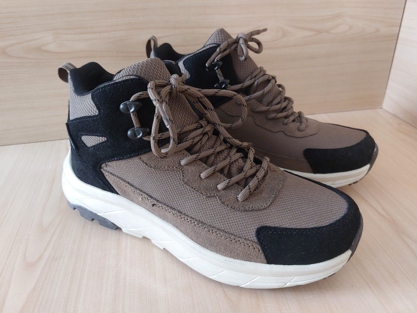 chaussure homme p41 neuf, Enlèvement
