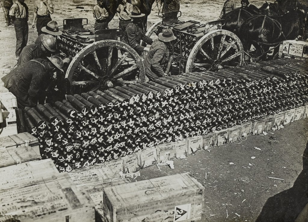 wo1 - Britse klemmen voor 18 pounder hulzen, Verzamelen, Ophalen of Verzenden, Landmacht, Hulzen of Bodemvondsten