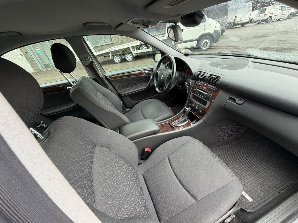 Mercedes C200 cdi (Stock ID 06885) — 18