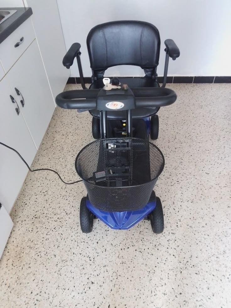 PMR elektrische scooter - Nieuwstaat., Ophalen, Nieuw, 15 km of minder, Overige merken