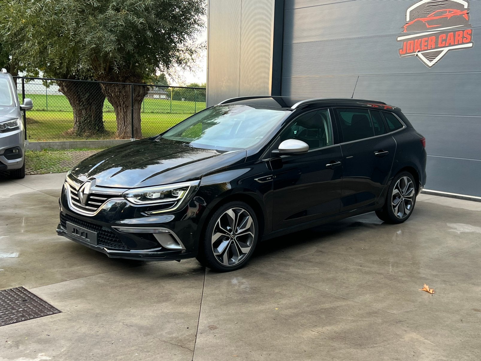 Renault Megane SW 1.33 TCe GT-Line GPF Camera Navi LED, Autos, 1332 cm³, Achat, Entreprise, Entretenue par le concessionnaire