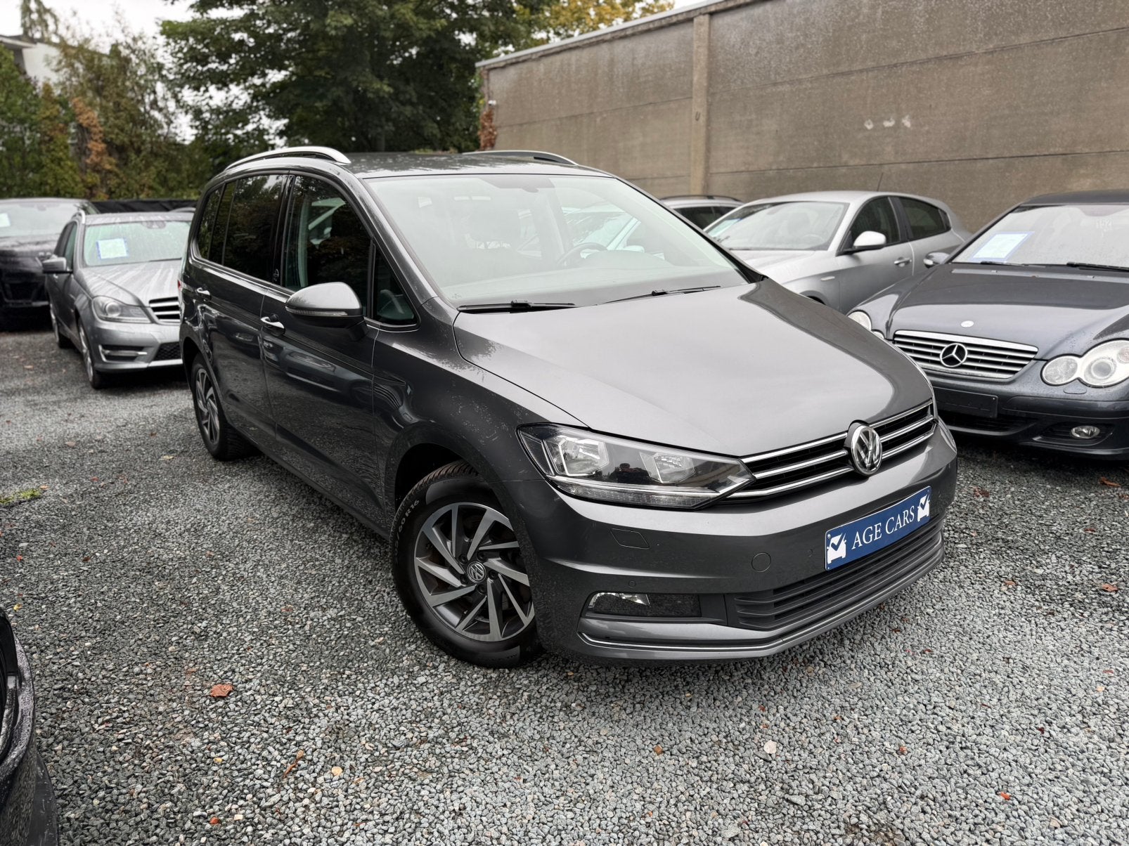 Volkswagen Touran 1.4 TSI 7 ZITPLAATSEN DSG AUTOMAAT, Auto's, Automaat, 4 cilinders, 7 zetels, Zilver of Grijs