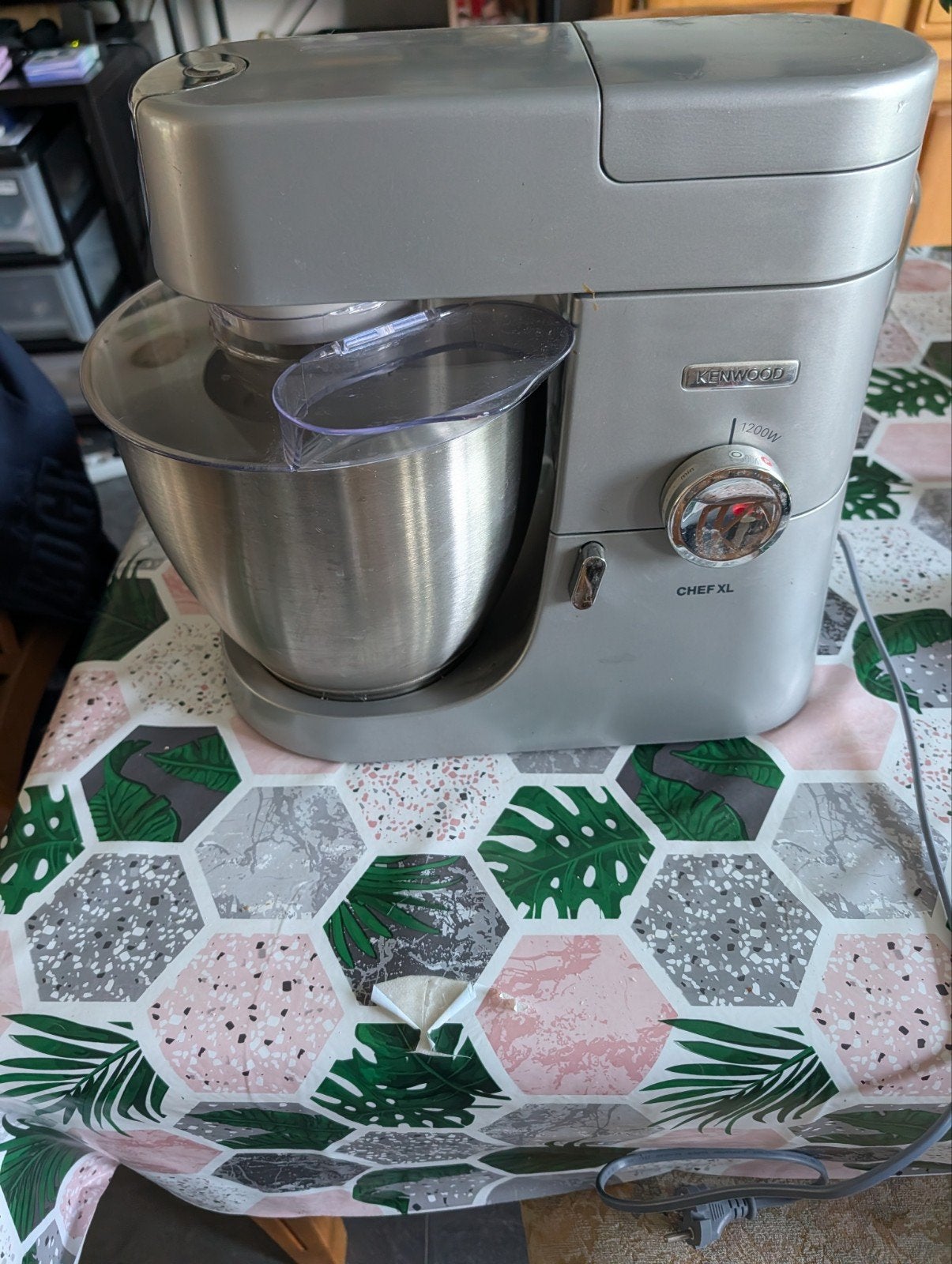 Kenwood Chef XL Keukenrobot / Keukenmachine (1200W), Elektronische apparatuur, Ophalen, Zo goed als nieuw, Vaatwasserbestendig