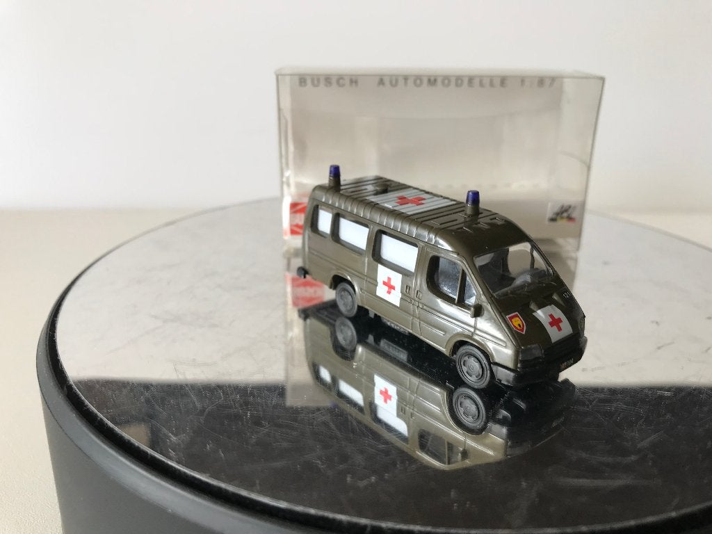 FORD TRANSIT - AMBULANCE ARMÉE BELGE - BUSCH, Envoi, Neuf, Bus ou Camion, Autres marques