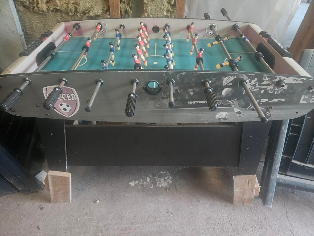 Kickertafel, Ophalen
